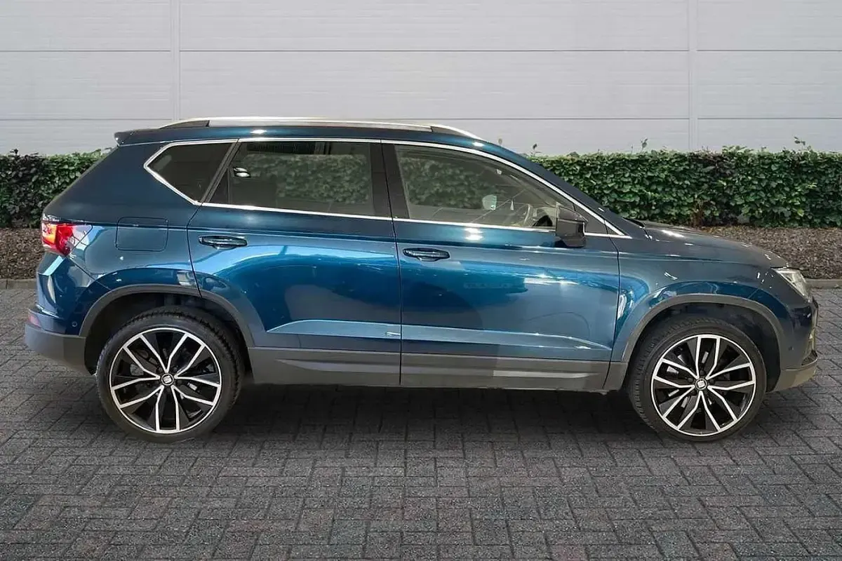 Used Seat Ateca XCELLENCE Lux 150 HP (110 kW) 2020 Blue SUV