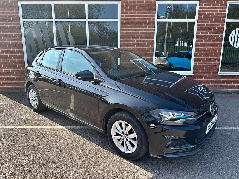 Used VW Polo SE 95 HP (69 kW) 2019 Black Hatchback