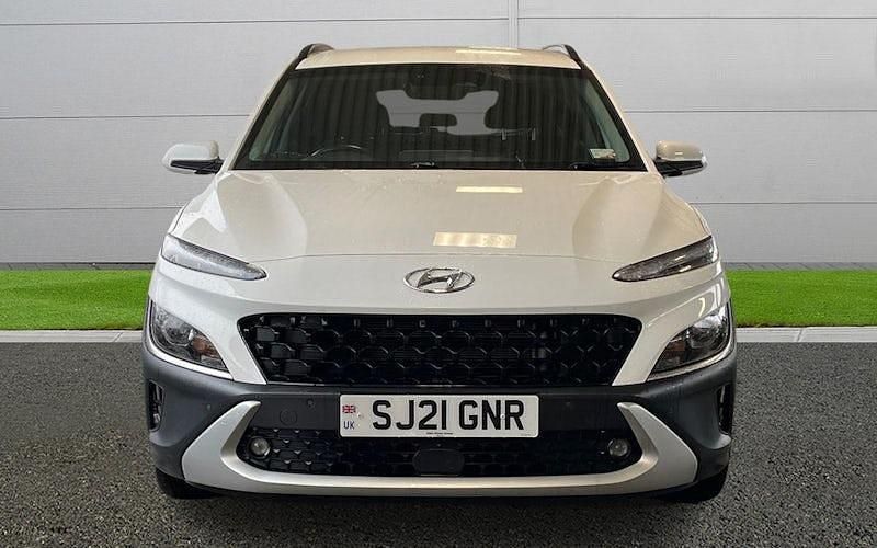 Used Hyundai Kona Premium 141 HP (103 kW) 2021 White SUV