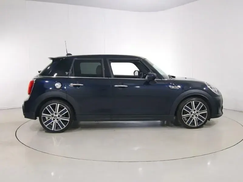 Used Mini Cooper S Exclusive 176 HP (129 kW) 2024 Black Hatchback