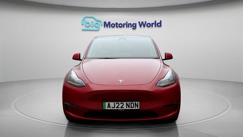 Used Tesla Model Y Long Range AWD 378 kW (514 HP) 2022 Red SUV