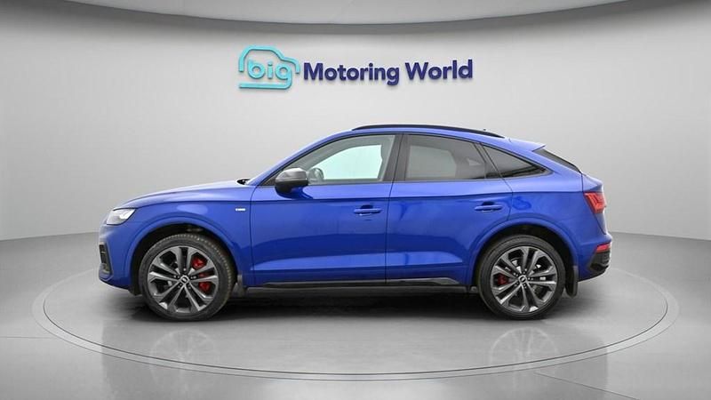 Used Audi Q5 Sportback 204 HP (150 kW) 2021 Blue SUV