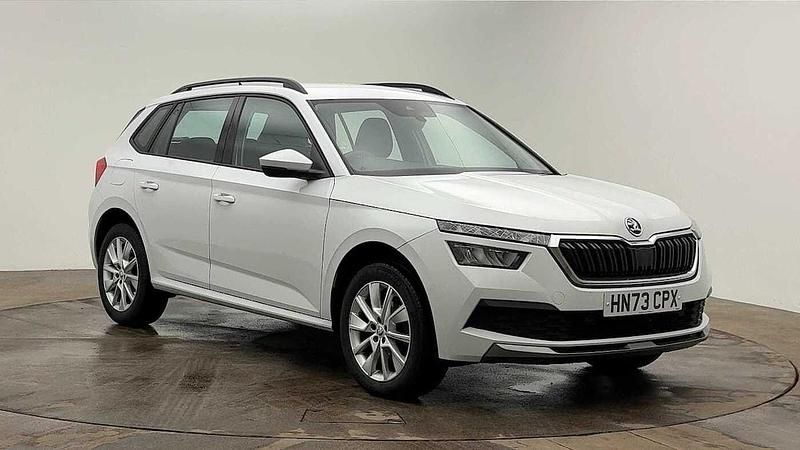 Moon white metallic Used 2023 Skoda Kamiq SE SUV | £15,295 (Super price) - Image 1/4