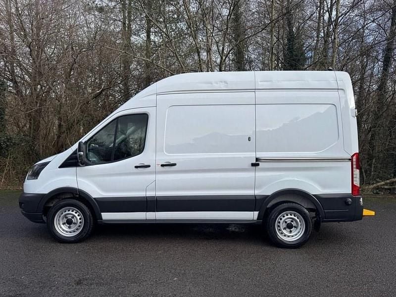 Used Ford Transit 130 HP (95 kW) 2018 White Van