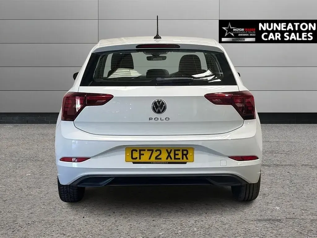 Used VW Polo Life 95 HP (69 kW) 2023 White Hatchback