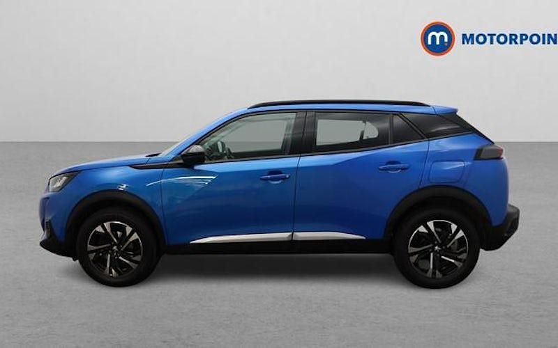Second-hand Peugeot 2008 Allure Premium 101 CP (74 kW) 2022 Albastru SUV