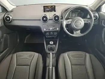 Used Audi A1 Sport 95 HP (69 kW) 2016 White Hatchback
