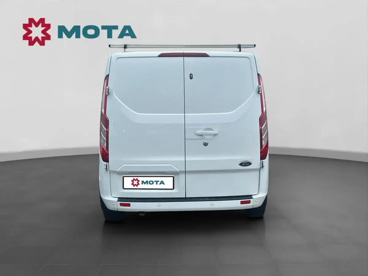 Usado Ford Transit Custom Limited 130 HP (95 kW) 2020 Branco Van
