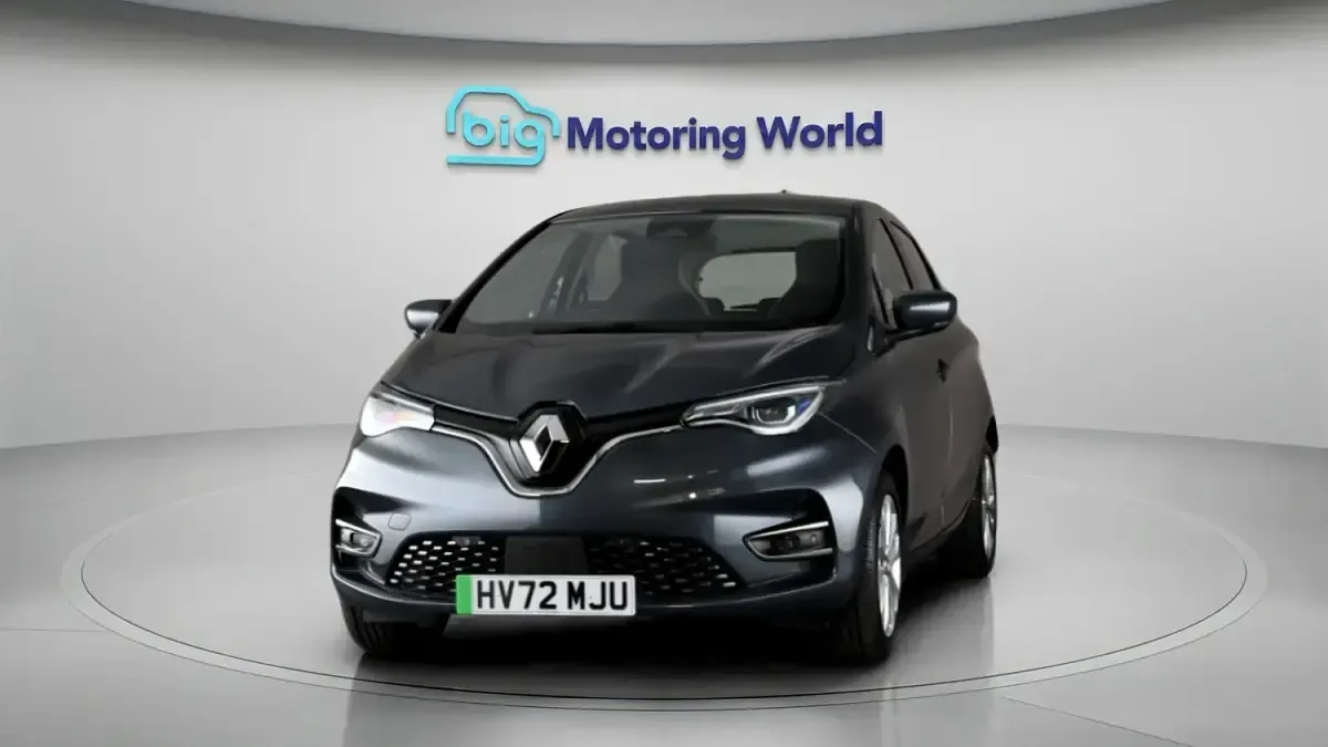 Used Renault Zoe Version S 100 kW (136 HP) 2022 Grey Hatchback