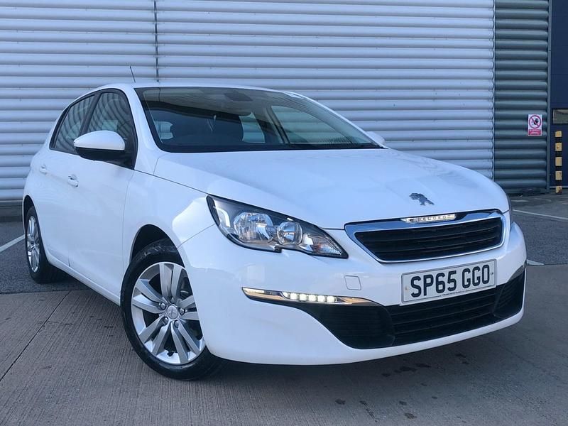 Used Peugeot 308 Active 2015 White Hatchback