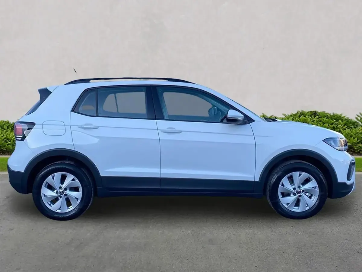 Second-hand VW T-Cross Life 95 CP (69 kW) 2025 Alb SUV