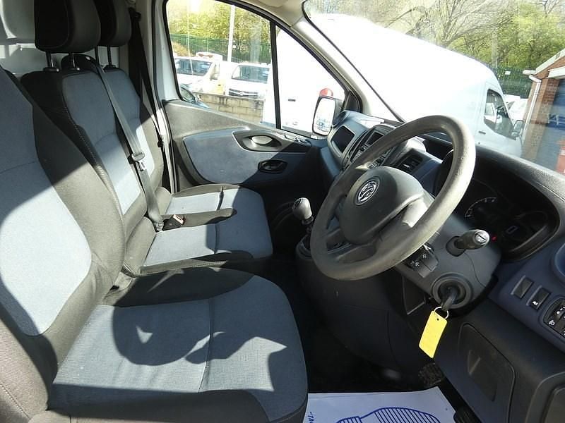 Used Vauxhall Vivaro 2015 White