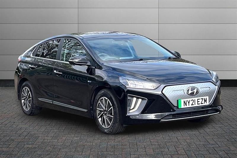 Used Hyundai Ioniq Premium SE 100 kW (136 HP) 2021 Phantom black Hatchback