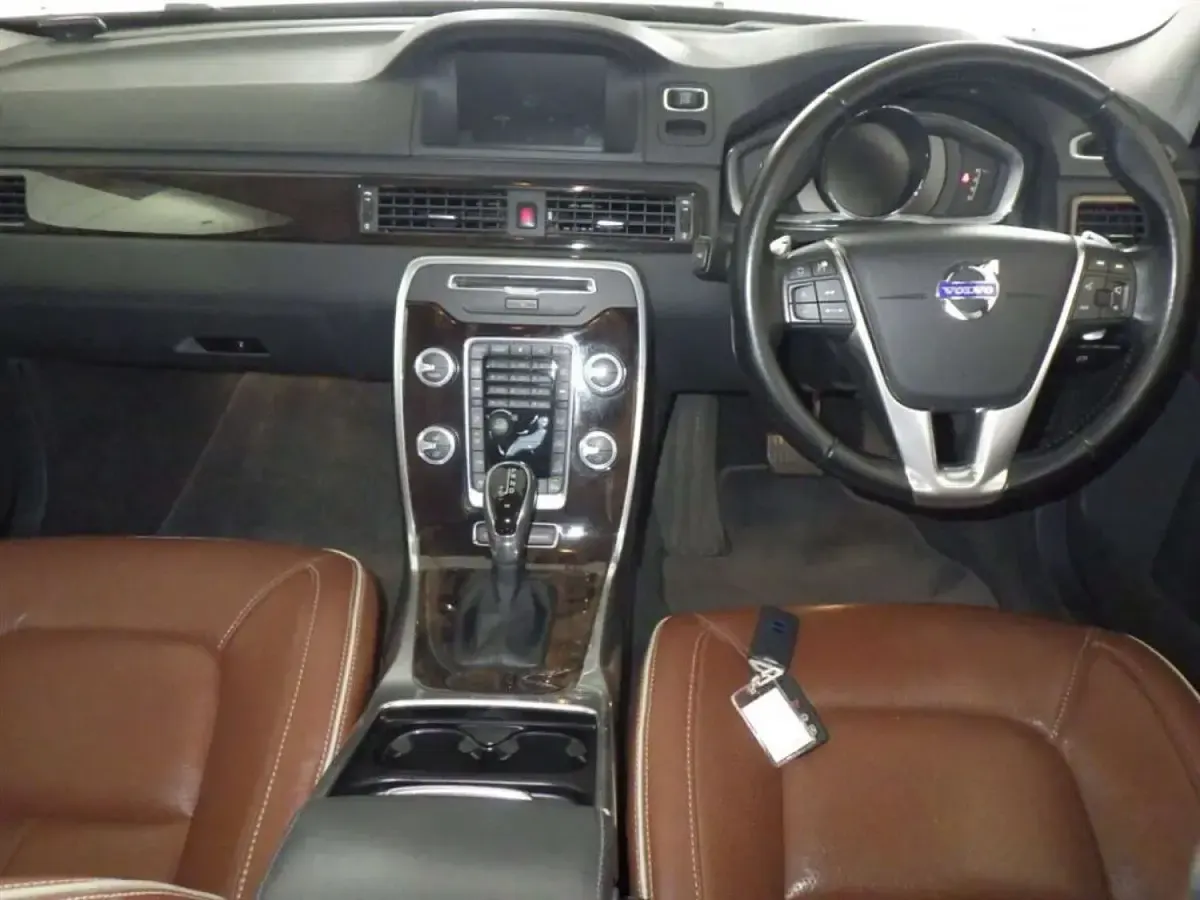 Used Volvo XC70 Standard 2015 Brown Estate