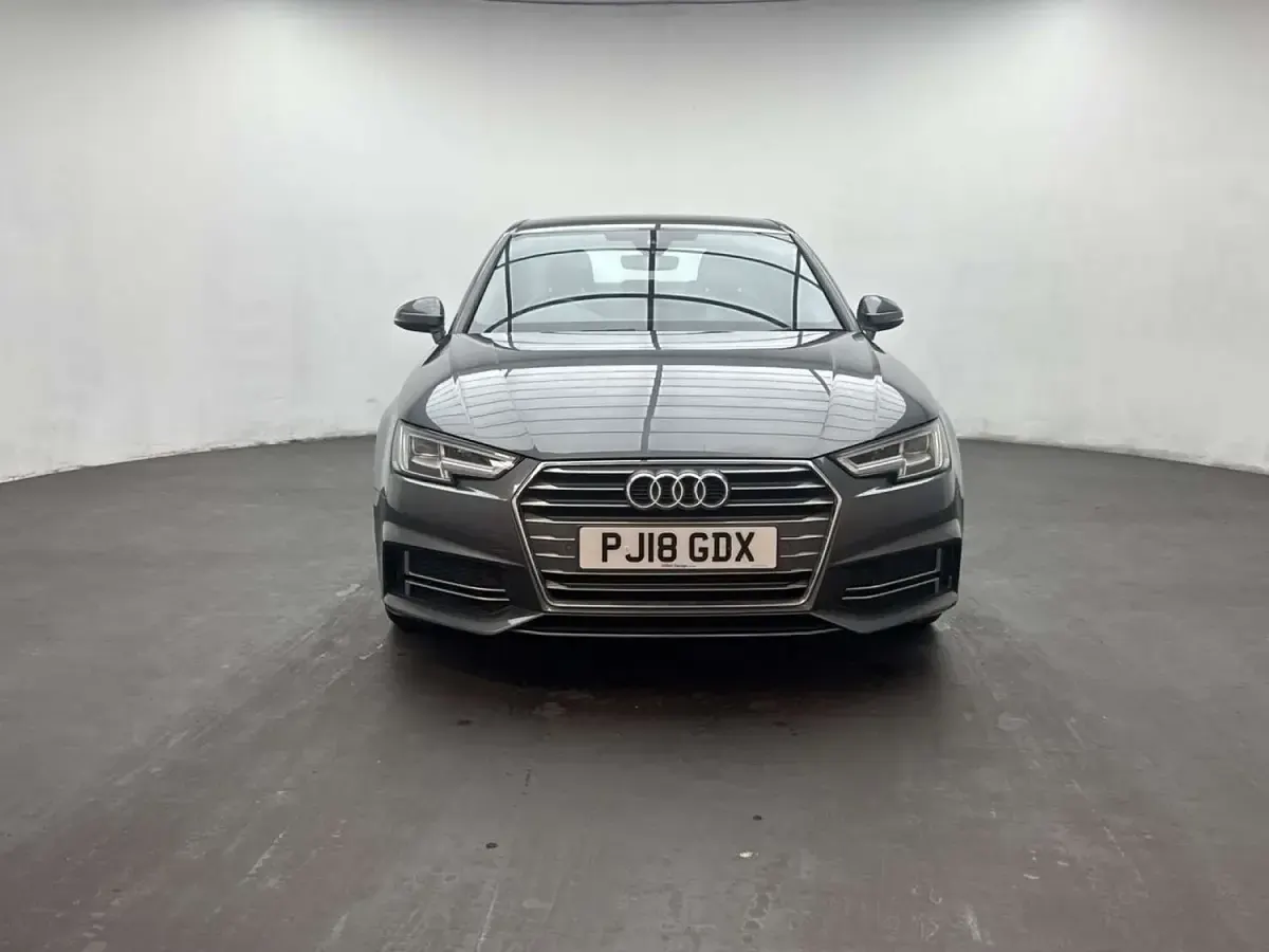 Used Audi A4 S-Line 150 HP (110 kW) 2018 Grey Sedan
