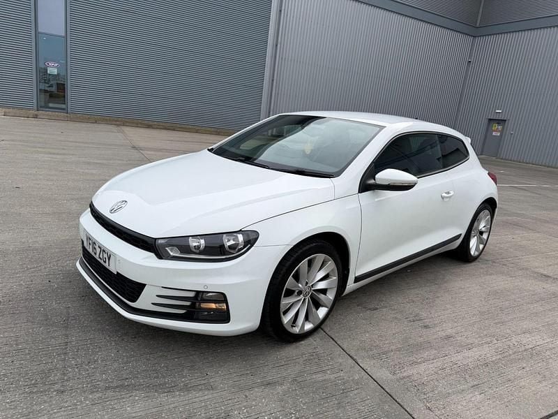 Used VW Scirocco GT 125 HP (91 kW) 2016 White Coupe