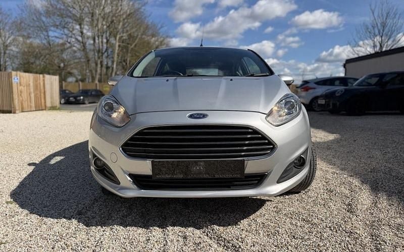 Used Ford Fiesta Zetec 82 HP (60 kW) 2017 Hatchback