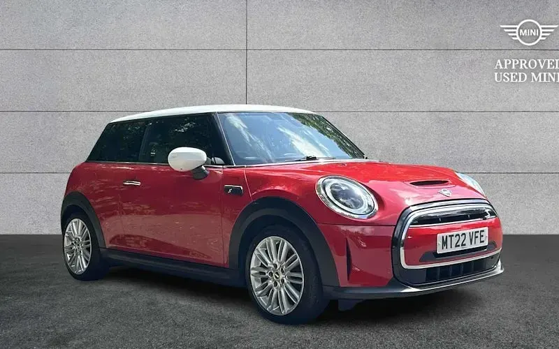 Used Mini Cooper S Level 2 135 kW (184 HP) 2023 Hatchback