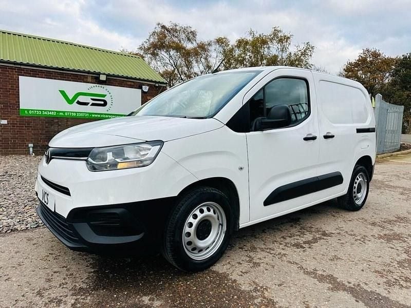 Used Toyota Proace Active 2022 White MPV