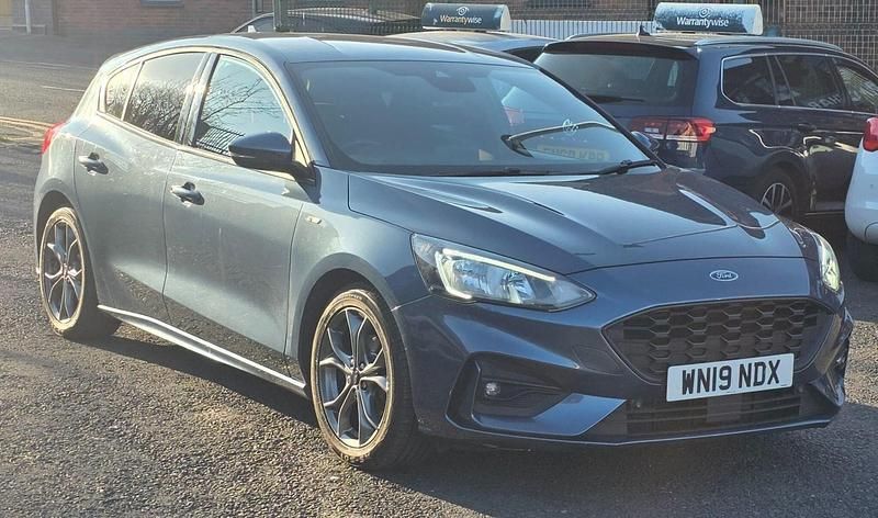 Used Ford Focus ST-Line 2019 Blue Hatchback