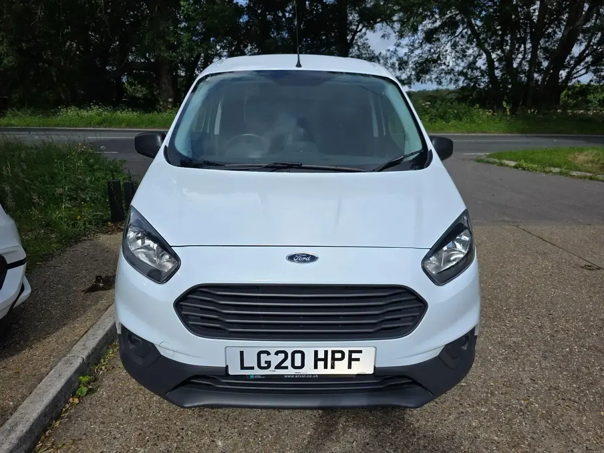 Used Ford Transit Trend 2020 White Van