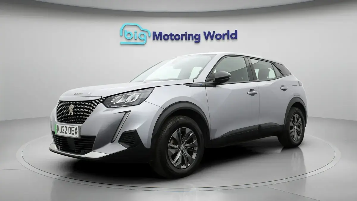 Used Peugeot e-2008 Active Premium 98 kW (134 HP) 2022 SUV