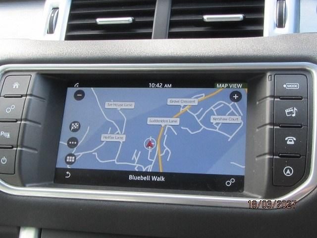 Used Land Rover Range Rover evoque SE 150 HP (110 kW) 2017 Blue Estate