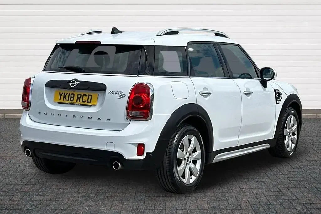 Used Mini Cooper SD Countryman Sport 190 HP (139 kW) 2018 White SUV