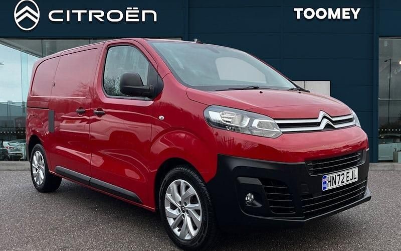 Red Used 2022 Citroën Dispatch MPV | £15,995 (Fair price) - Image 1/4