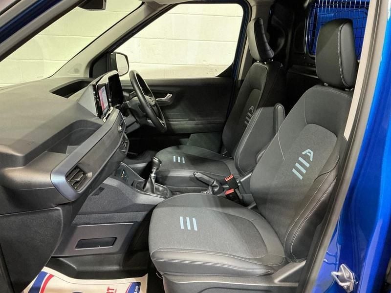 Used Ford Transit Active 125 HP (91 kW) 2024 Blue Van