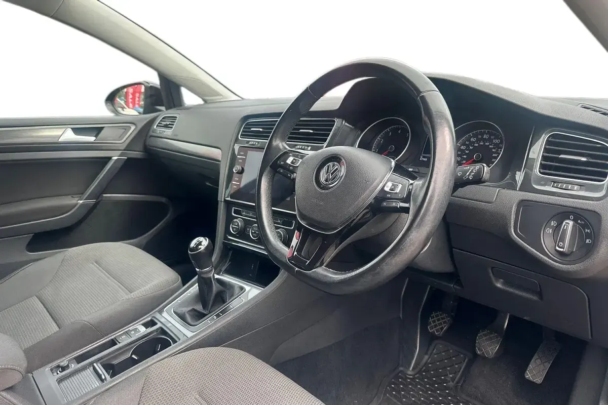 Used VW Golf VII Edition 115 HP (84 kW) 2019 Black Hatchback