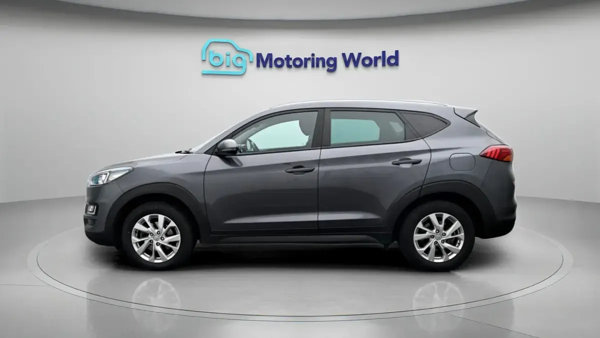 Used Hyundai Tucson SE 177 HP (130 kW) 2019 Grey SUV