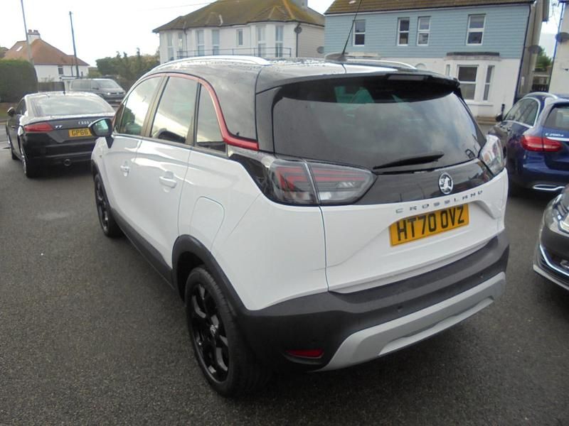 Used Vauxhall Crossland SRi 2021 White SUV