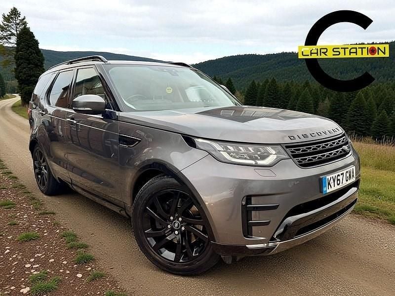 Grey Used 2017 Land Rover Discovery 5 HSE SUV | £25,750 (Good price) - Image 1/4