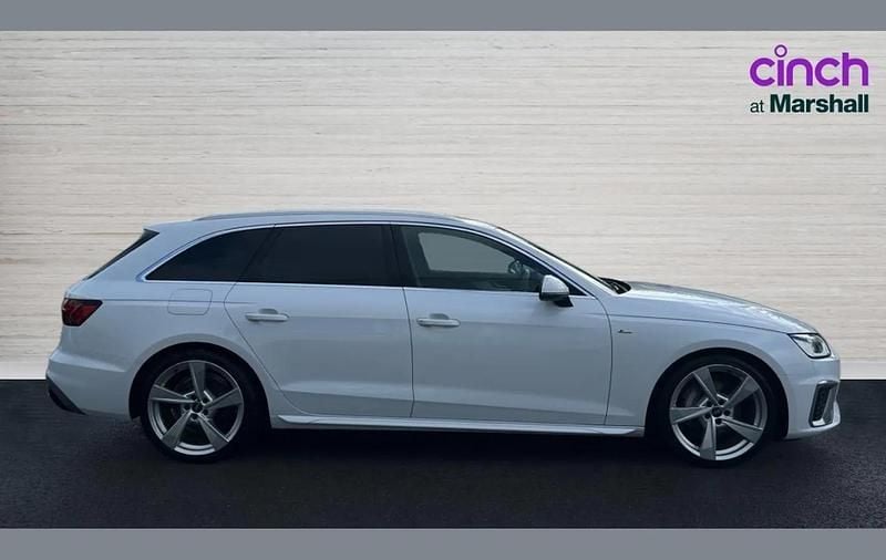 Used Audi A4 S-Line 204 HP (150 kW) 2022 White Estate