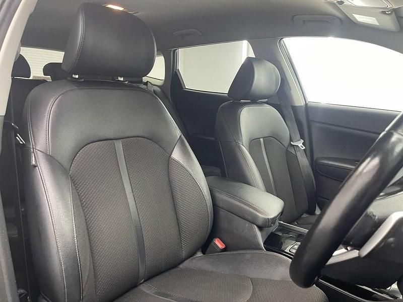 Used Kia Optima 134 HP (98 kW) 2019 Blue Estate