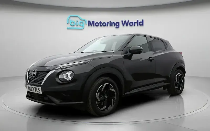 Used Nissan Juke N-Connecta 143 HP (105 kW) 2023 Black SUV