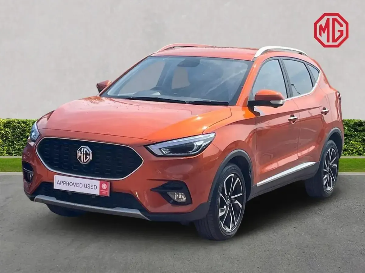 Used MG ZS Exclusive 105 HP (77 kW) 2024 Orange SUV