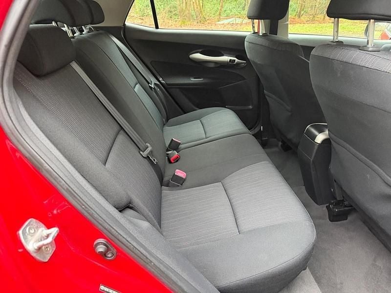Used Toyota Auris 2009 Red Hatchback