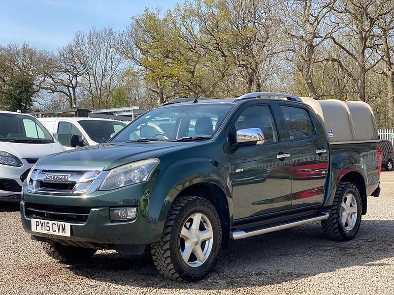 Used Isuzu D-Max 2015 Green Pickup