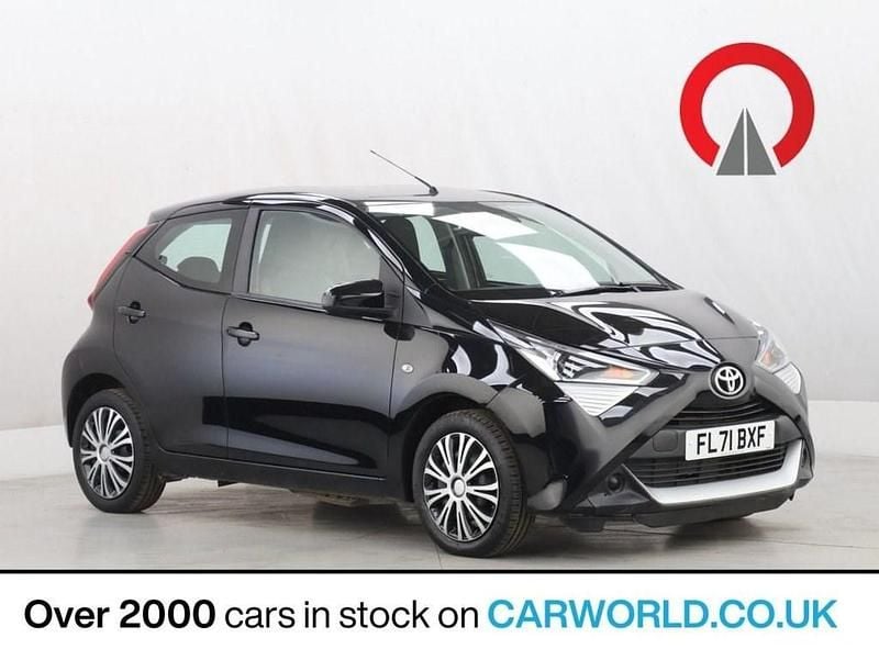 Black Used 2021 Toyota Aygo X-play Hatchback | £7,788 (Good price) - Image 1/3