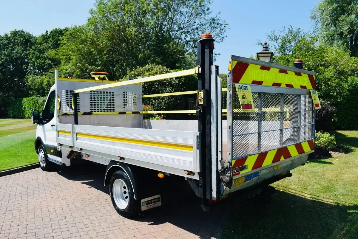 Used Ford Transit Premium 130 HP (95 kW) 2022 White Van