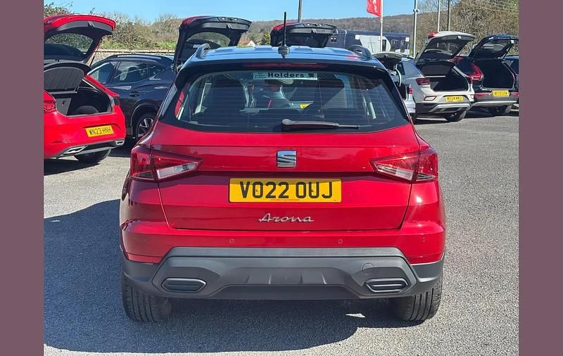 Used Seat Arona SE Technology 109 HP (80 kW) 2022 Red SUV