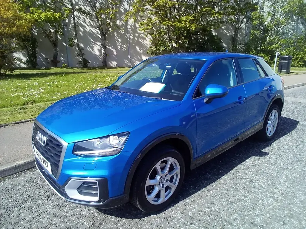 Used Audi Q2 Sport 150 HP (110 kW) 2018 Blue SUV
