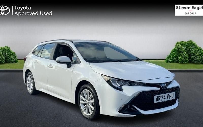 Used 2025 Toyota Corolla Estate | £25,152 (Fair price) - Image 1/4