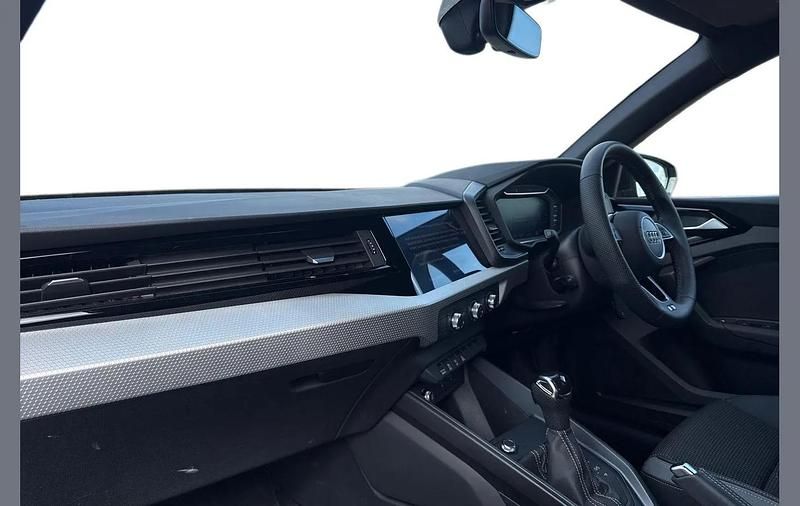 Used Audi A1 S-Line 113 HP (83 kW) 2025 Black SUV