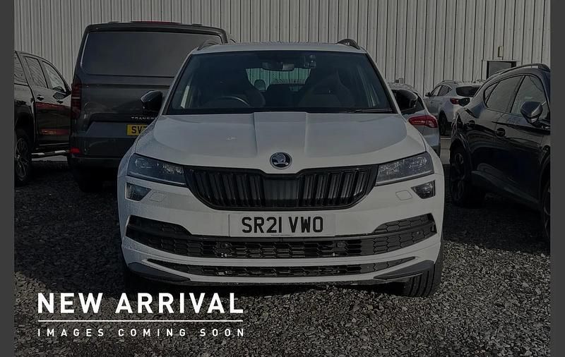 Used Skoda Karoq SportLine 147 HP (108 kW) 2021 Moon white metallic SUV