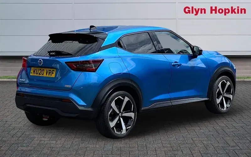 Used Nissan Juke Tekna 117 HP (86 kW) 2020 Blue SUV