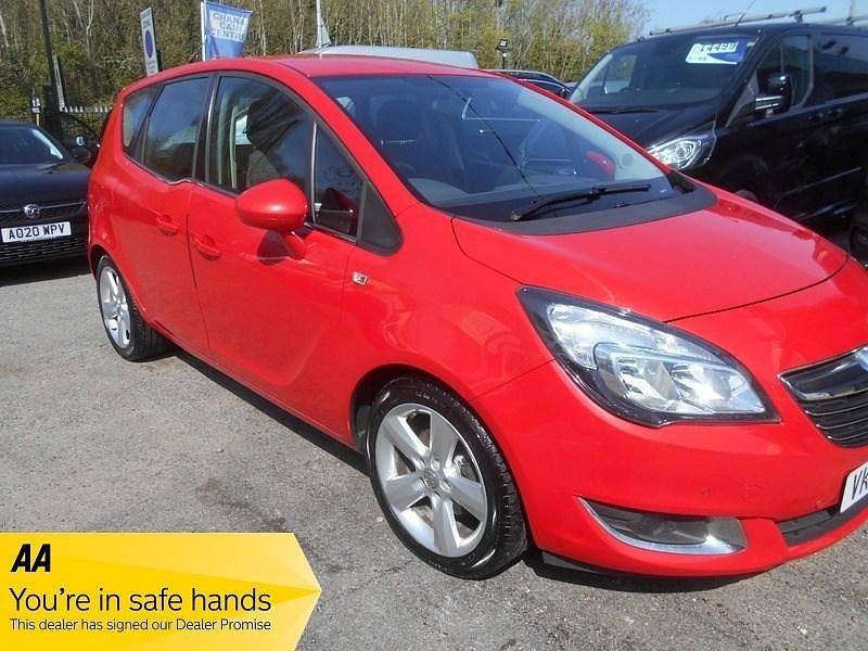 Używany Vauxhall Meriva 2014 Czerwony Minivan