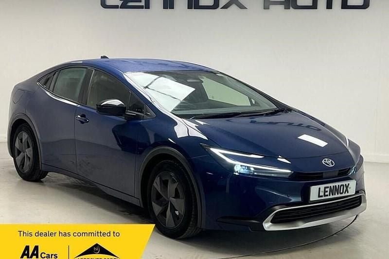 Used Toyota Prius Design 2025 Blue Hatchback